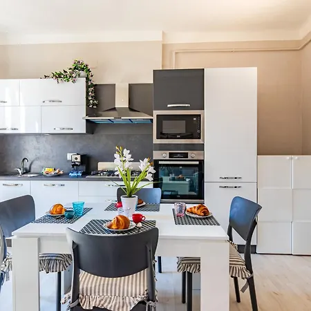 View Historic Center * Λούκα